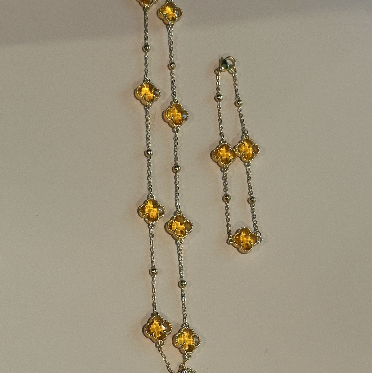 The Soleil Clover Duo