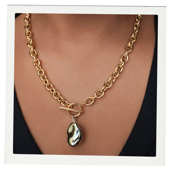Liquid Form Toggle Necklace