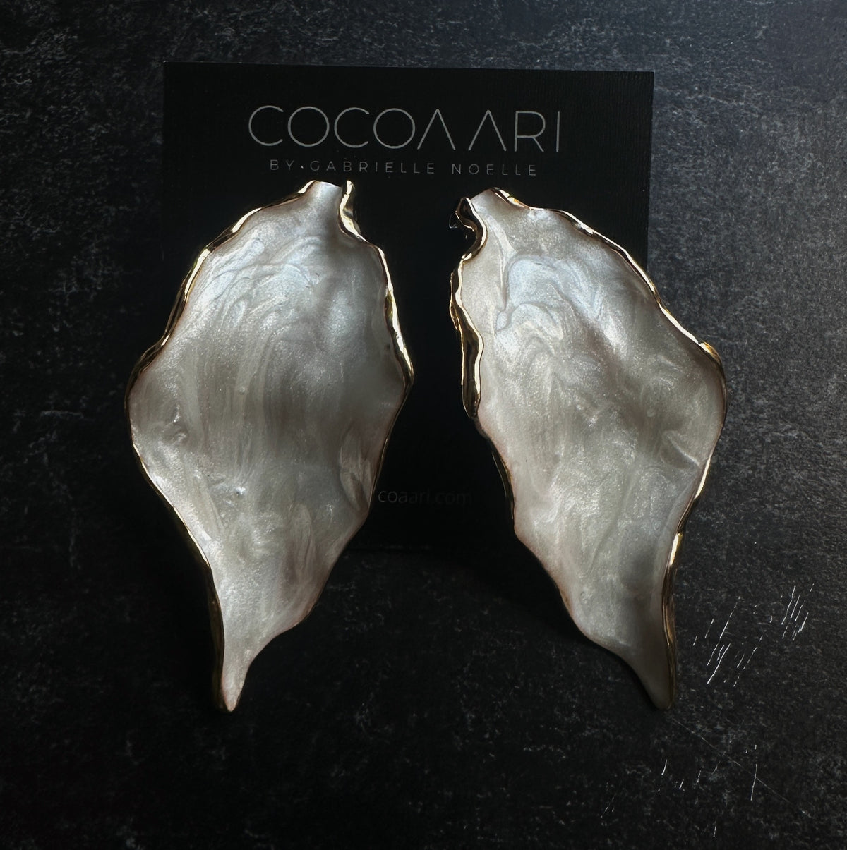 The Drift Shell Petals Earrings