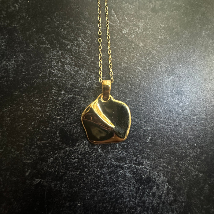 The Pretty Powerful Pendant