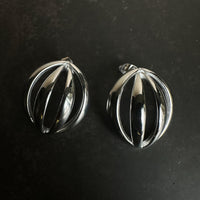 The Orbit Sculpt Studs