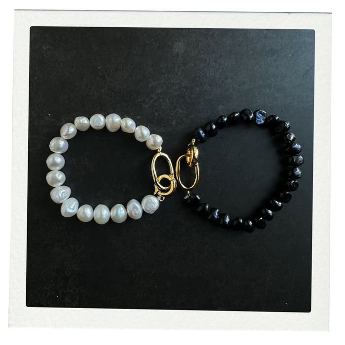 Still Aura — Pearl Bracelet