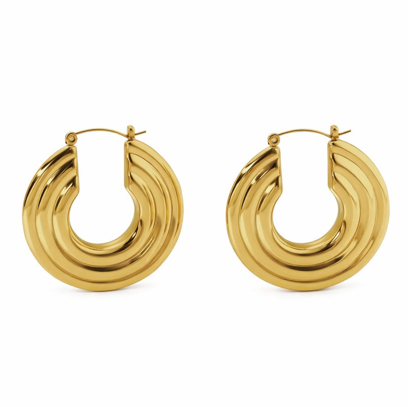 The Metro Hoop Earrings - Gold